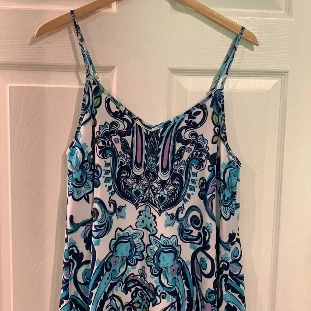 Elegant Blue and White Patterned Dress